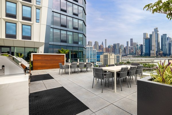 grill area at Hoboken Point Apartments