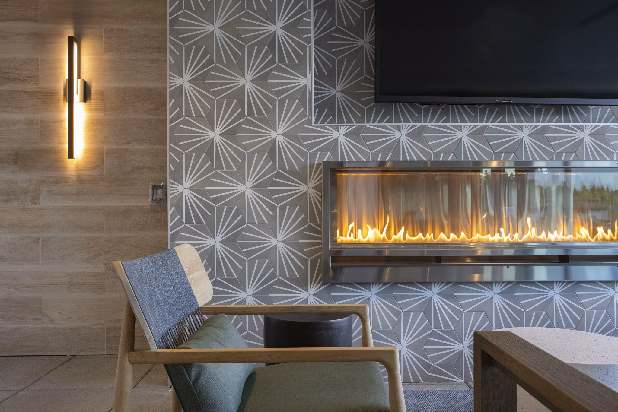 Clubhouse with modern furnishings and vibrant decor at Broadstone Savoie Apartments, perfect for community gatherings and relaxation