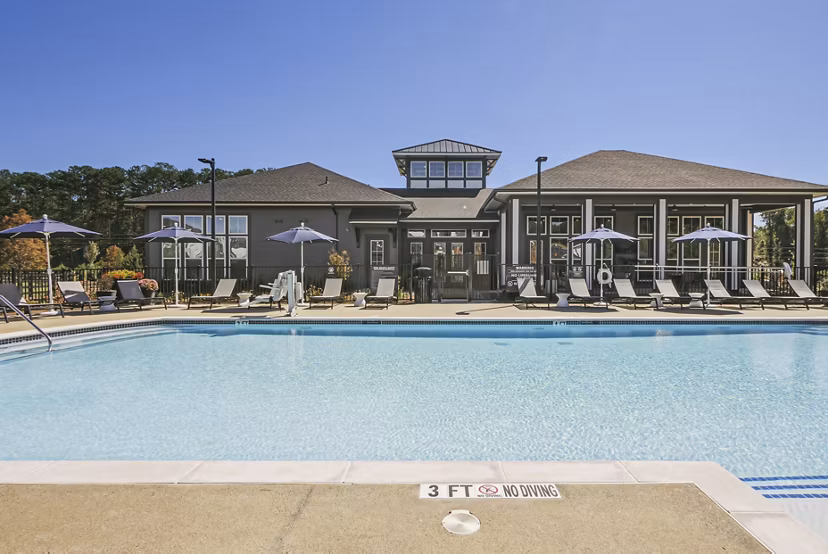 pool at Advenir at Mallory Lake Apartments