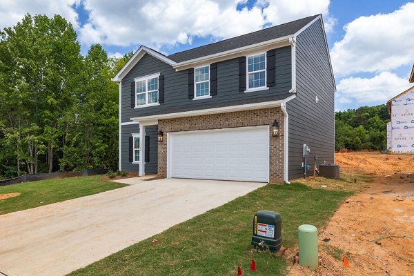 Smith Crossing Apartments: Modern luxury apartments in Kernersville, NC.