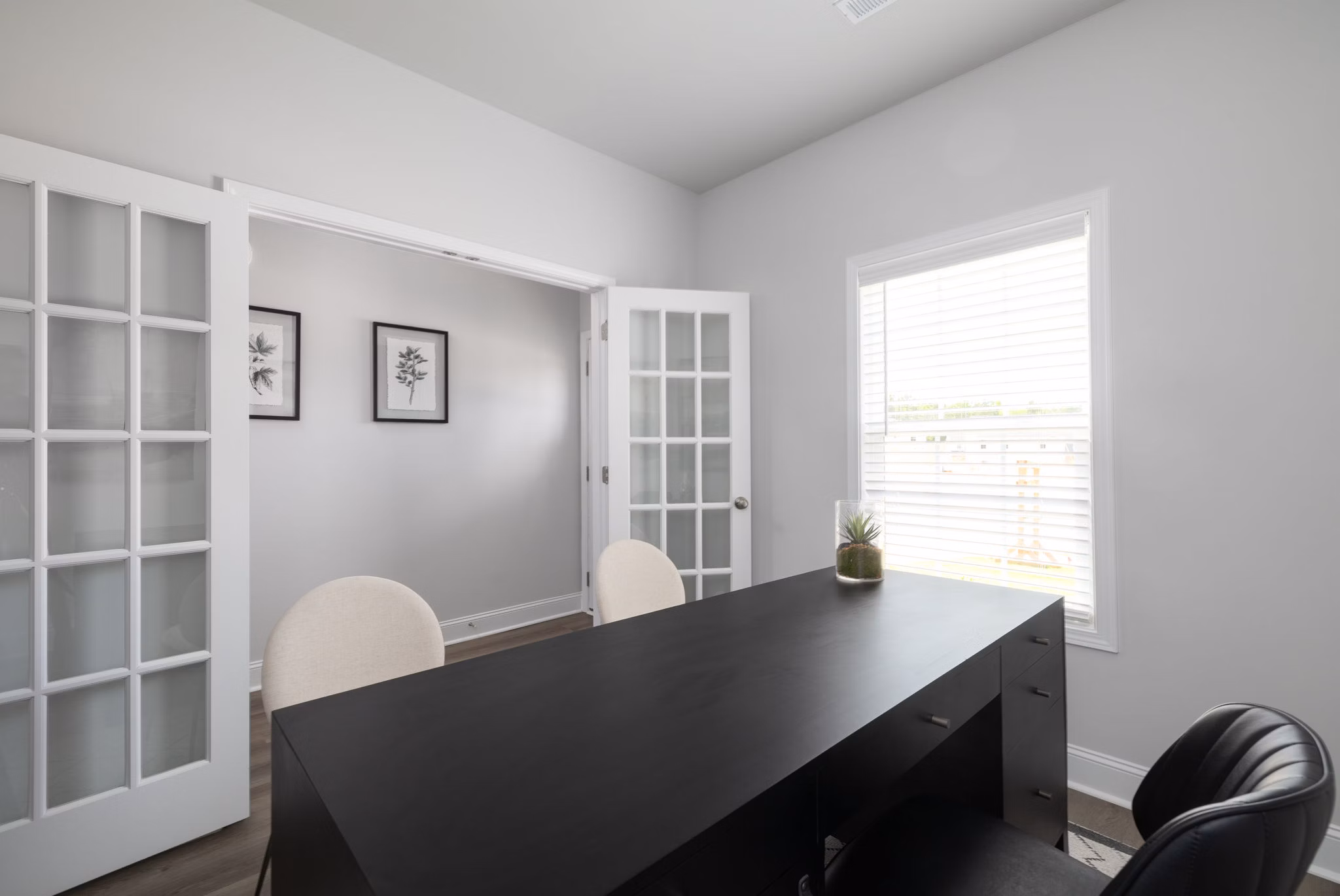Home office with modern decor at Spire at Smith Crossing Apartments