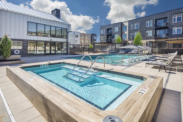 pool at Clovis Point Apartments