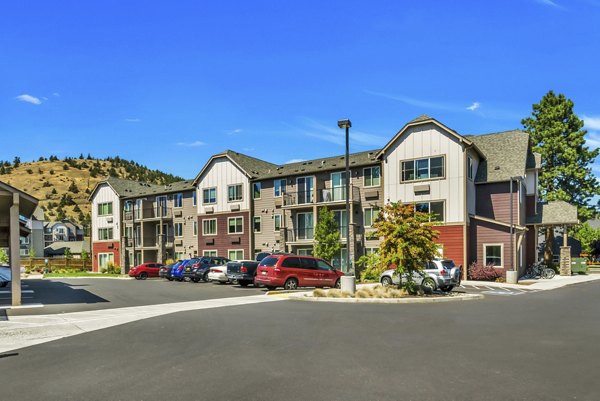 building at Outlook at Pilot Butte Apartments