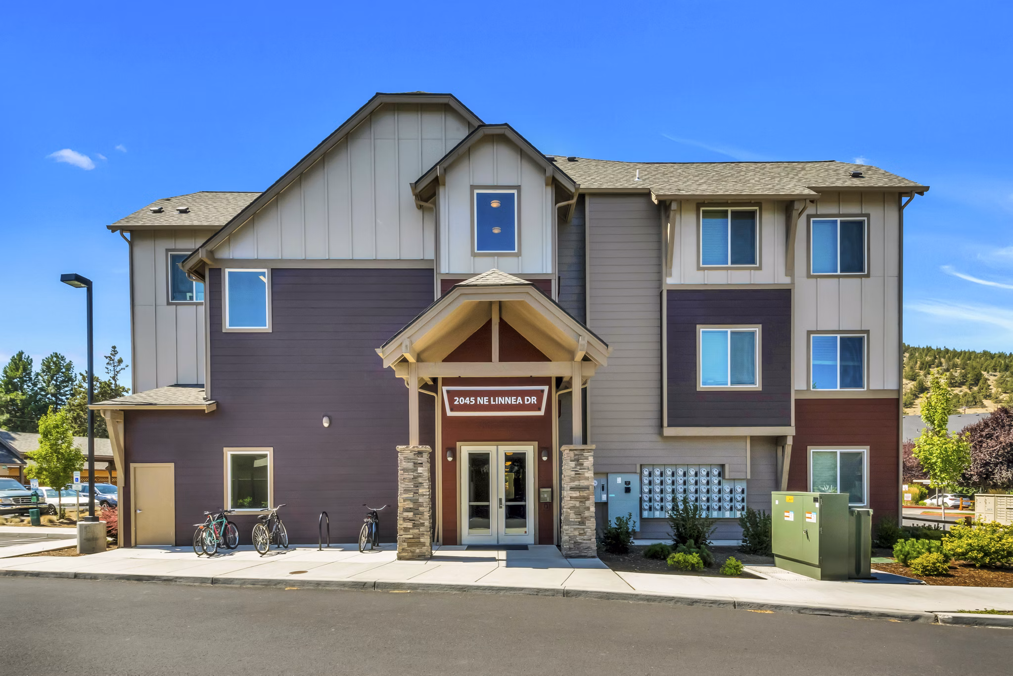 building at Outlook at Pilot Butte Apartments