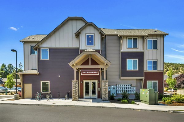 building at Outlook at Pilot Butte Apartments