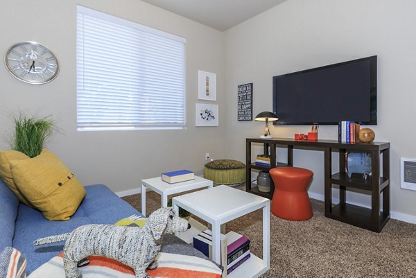 living room at Outlook at Pilot Butte Apartments
