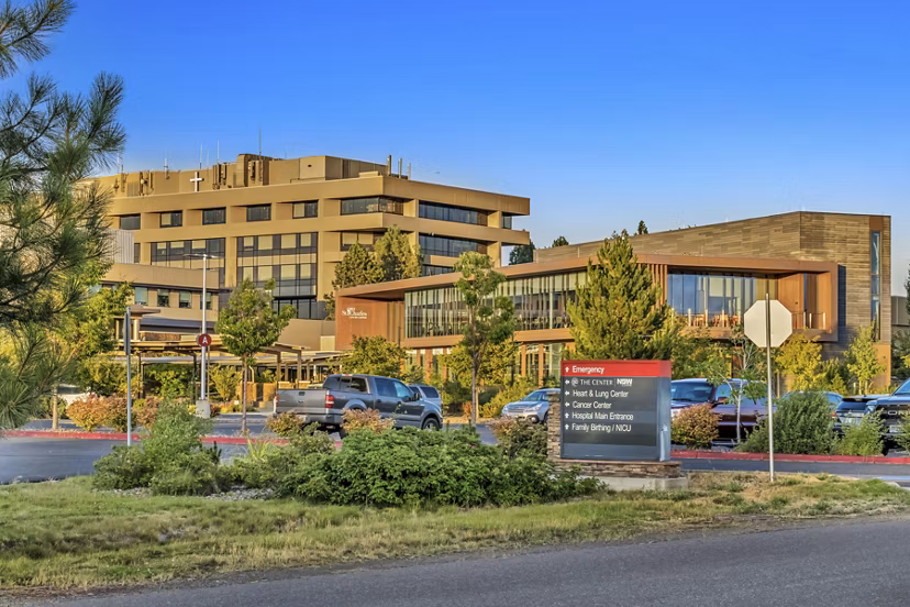 neighborhood at Outlook at Pilot Butte Apartments