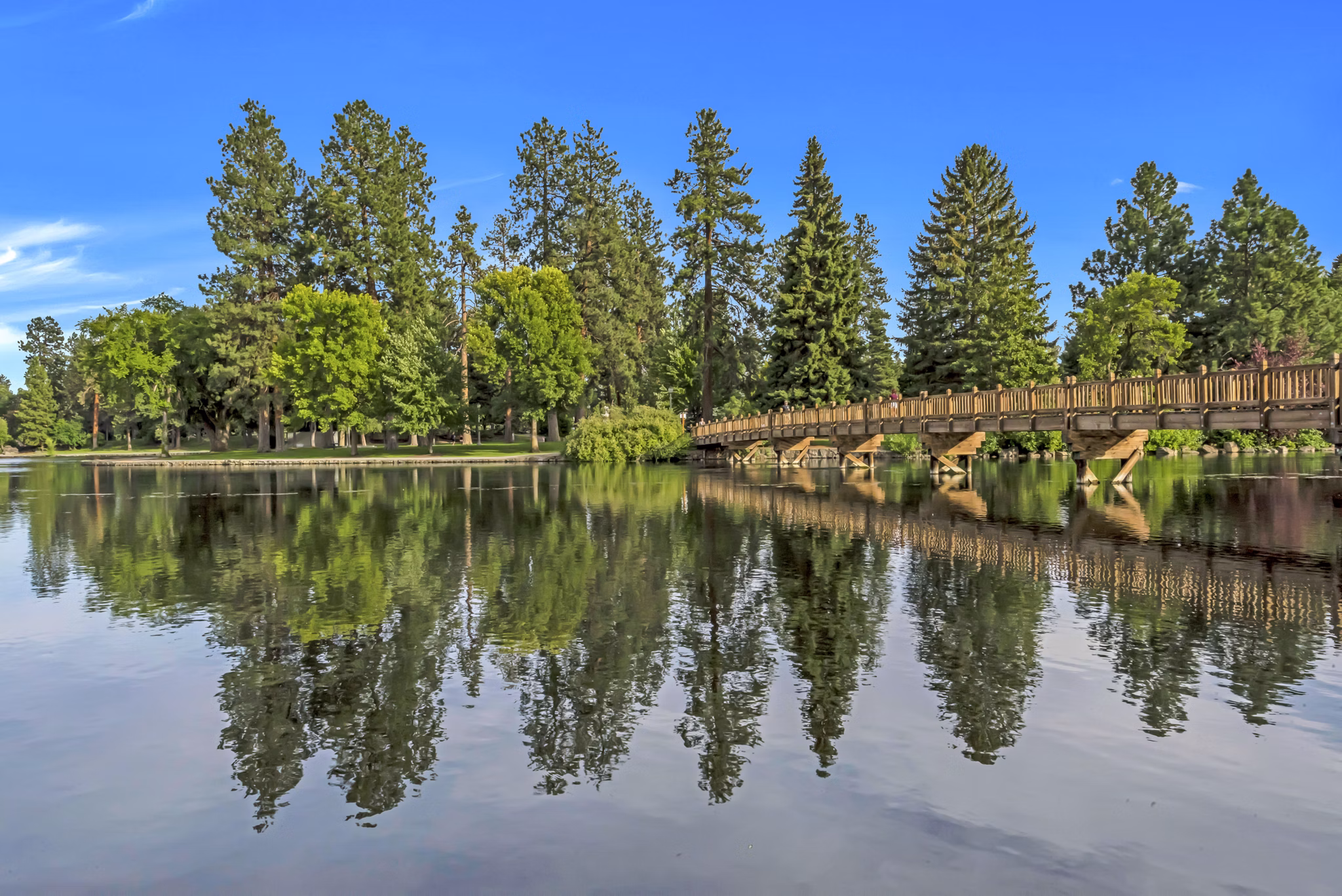 neighborhood at Outlook at Pilot Butte Apartments