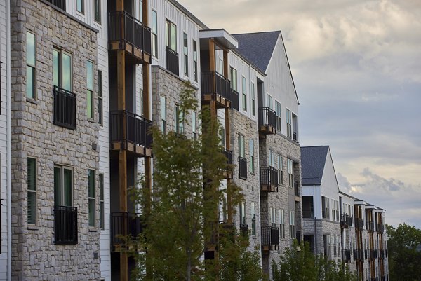 building at Novel Mallard Creek Apartments