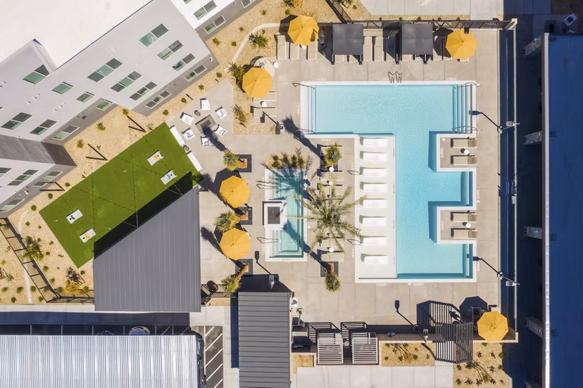 Marlowe Centennial Hills: modern luxury apartments with sleek architecture