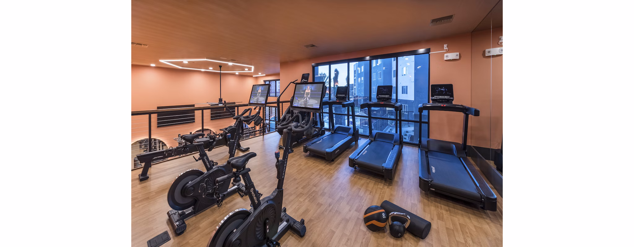 State-of-the-art fitness center with modern equipment at Marlowe Centennial Hills Apartments