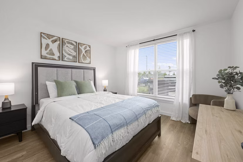 bedroom at Ltd. Findlay Apartments