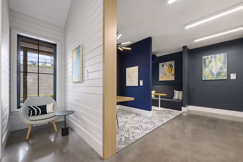 clubhouse at Ltd. Findlay Apartments
