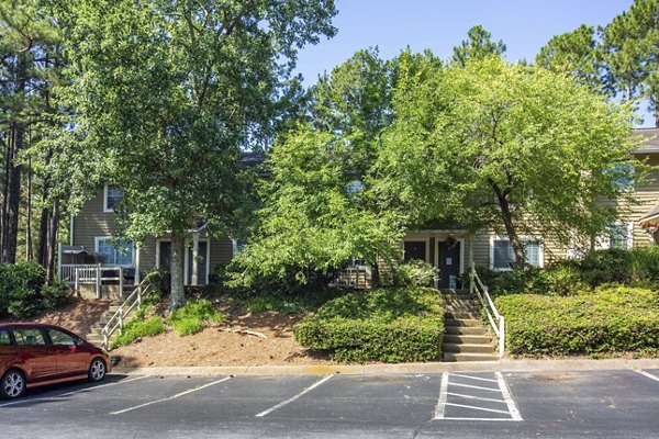 exterior at Roswell Creek Apartments 