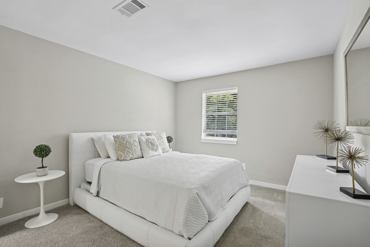 Ellwood Pines Roswell Ga 7 of 12