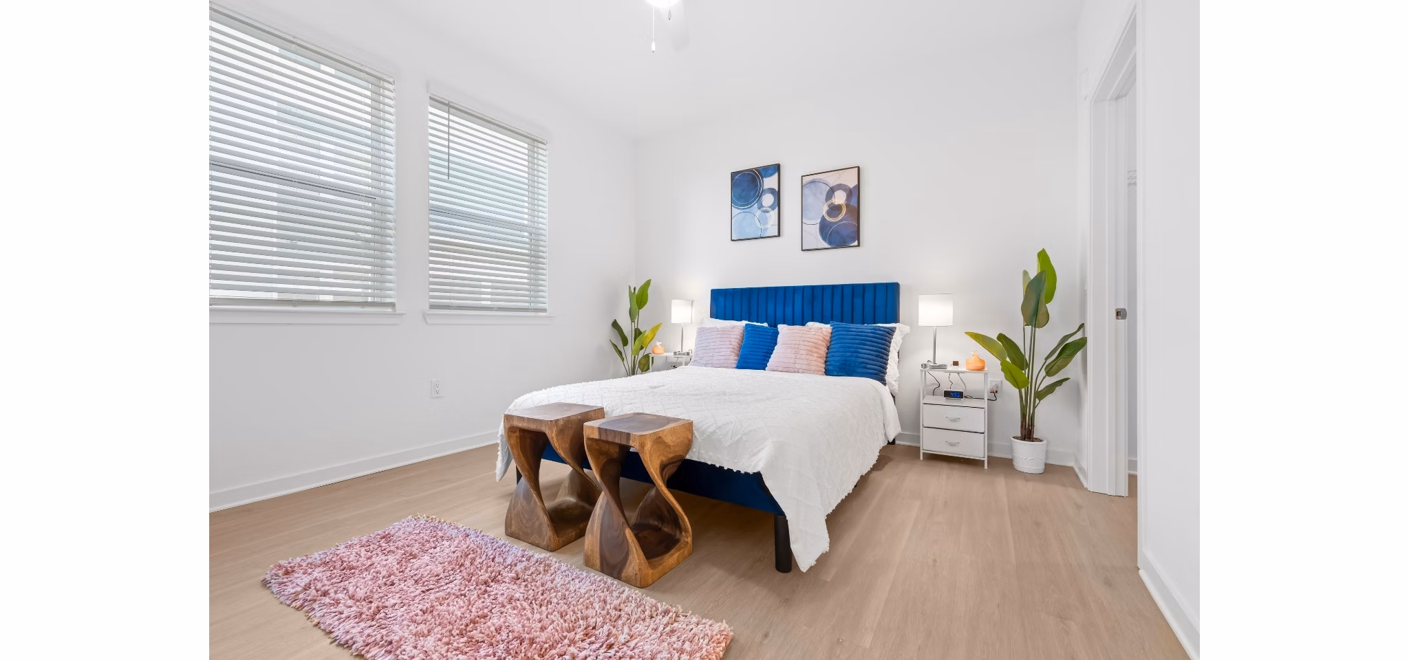 bedroom at Marlowe Live Oak Apartments 