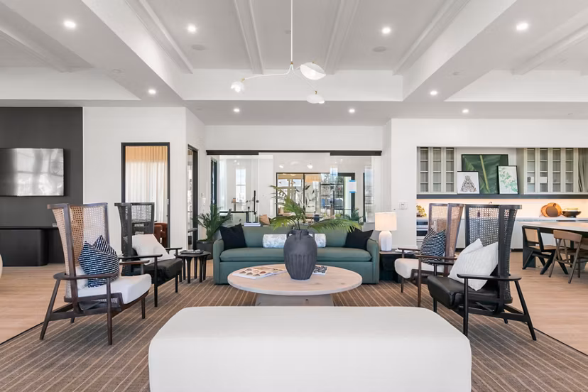 clubhouse at Marlowe Live Oak Apartments 