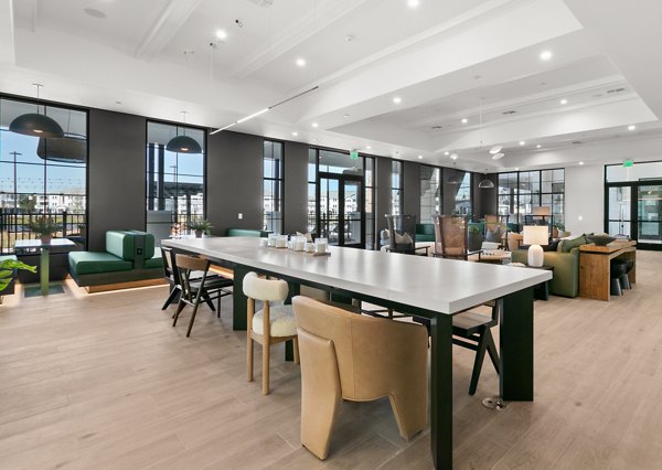 clubhouse at Marlowe Live Oak Apartments 