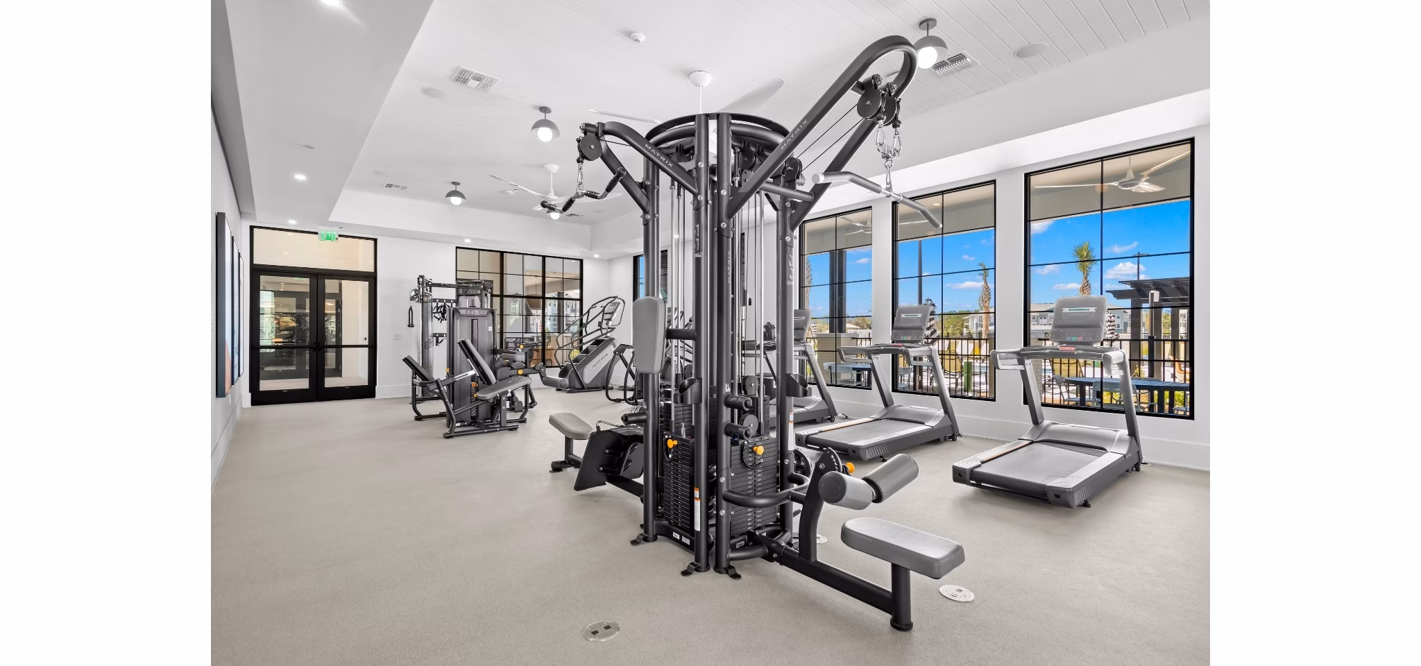 fitness center at Marlowe Live Oak Apartments 