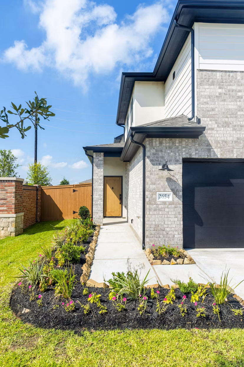 Eden at Sunterra: Contemporary building at luxury apartments in Sunterra neighborhood