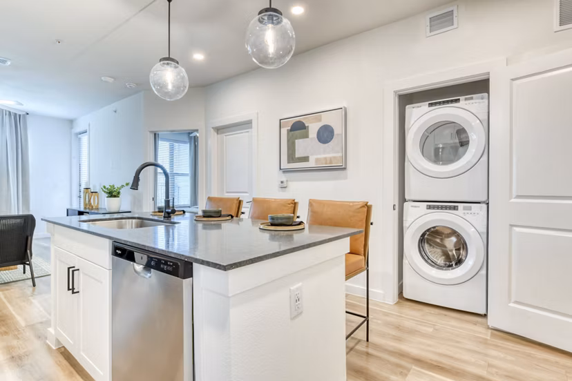 laundry room at Gateway to Gruene Apartments