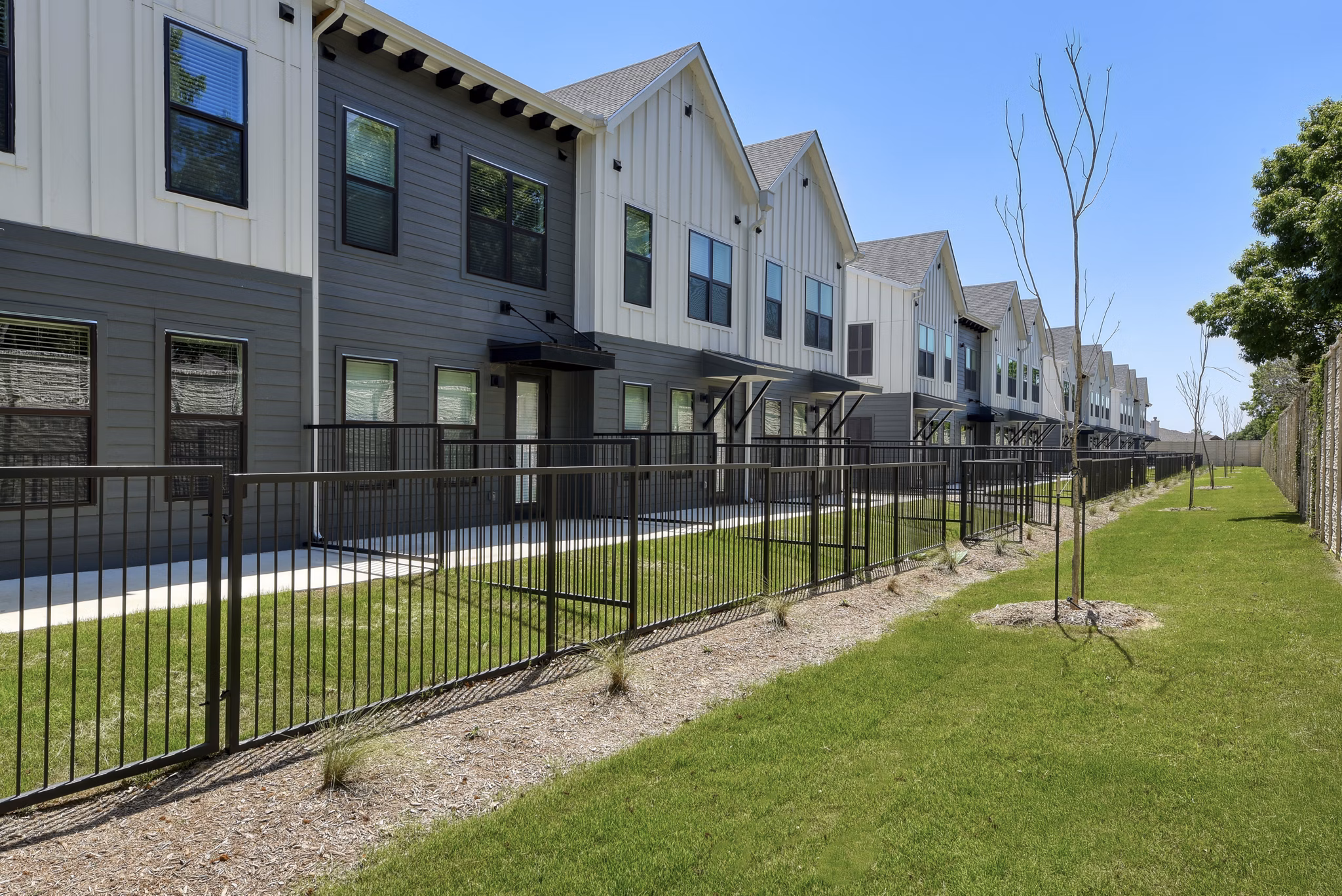 recreational area at Gateway to Gruene Apartments