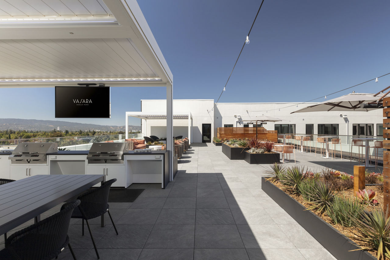 Roof deck at Vasara
