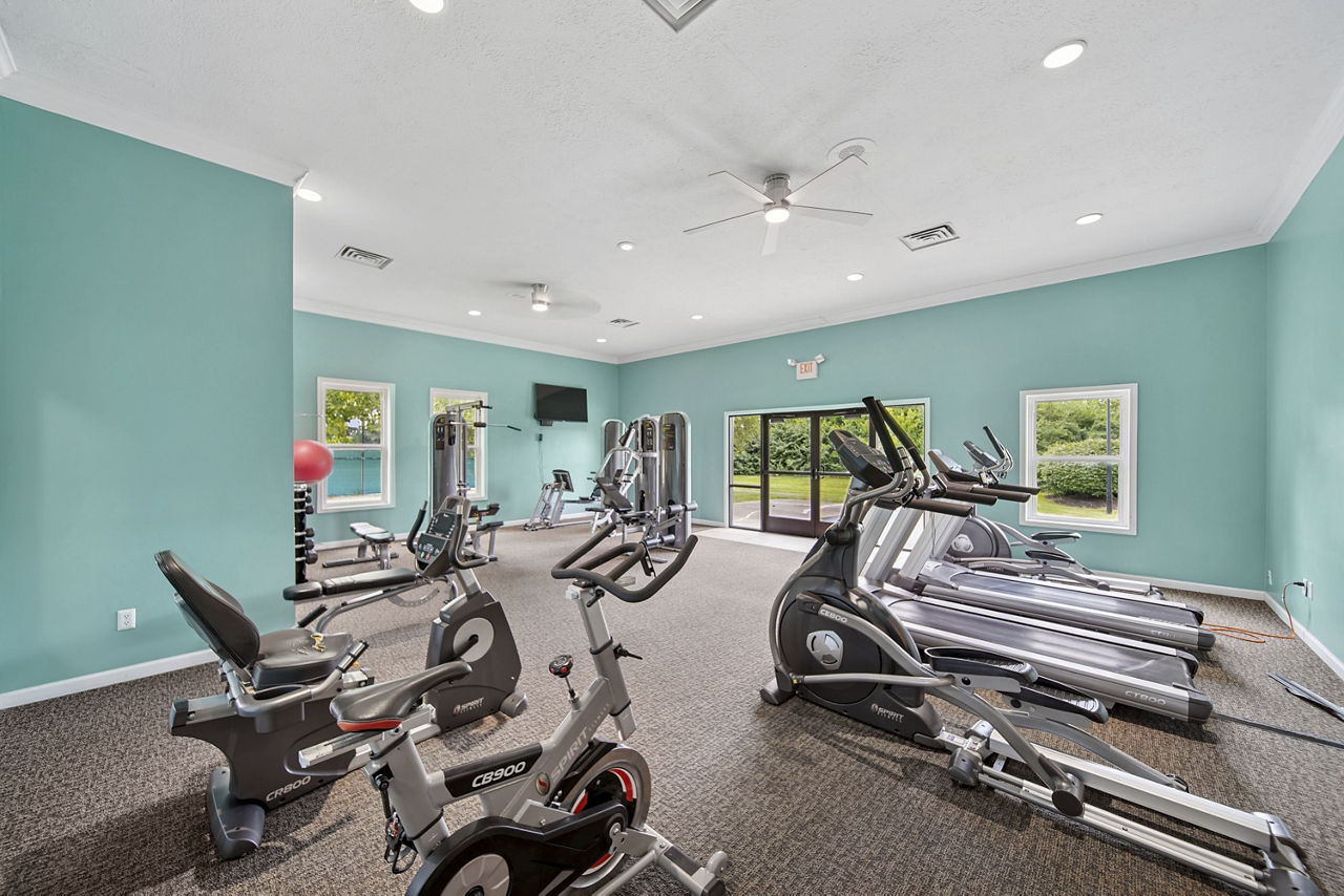 Gym at The M Club Apartments (2 of 2)