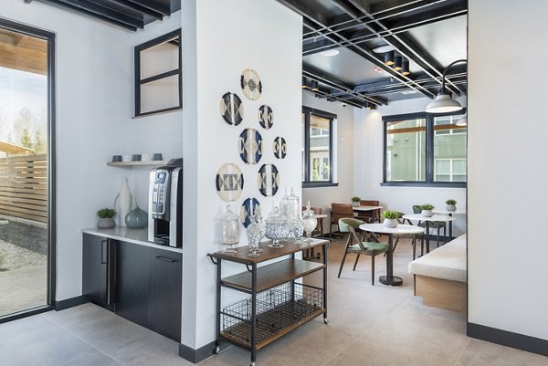 Park 40 Apartments: Elegant clubhouse with modern design in a luxury setting