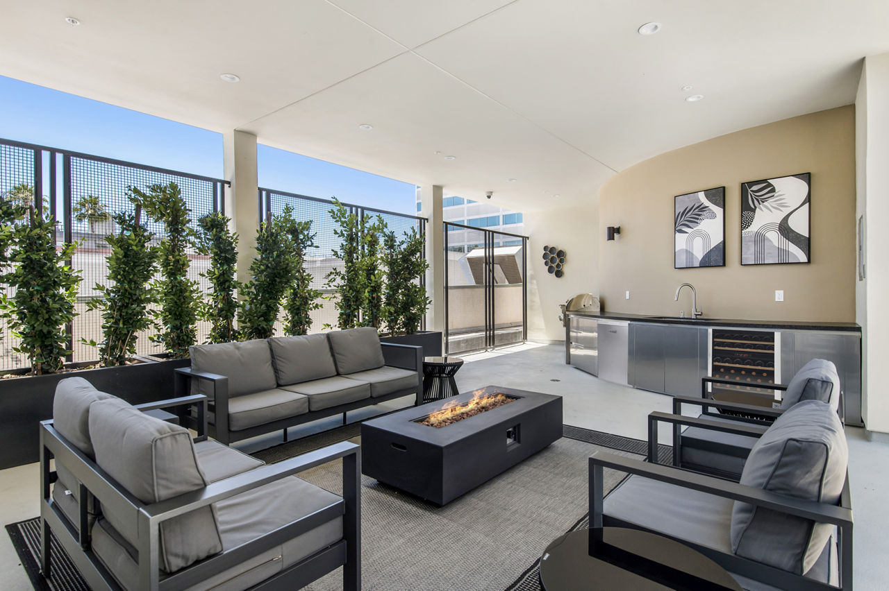 Arista Glendale Glendale Ca 10 of 12