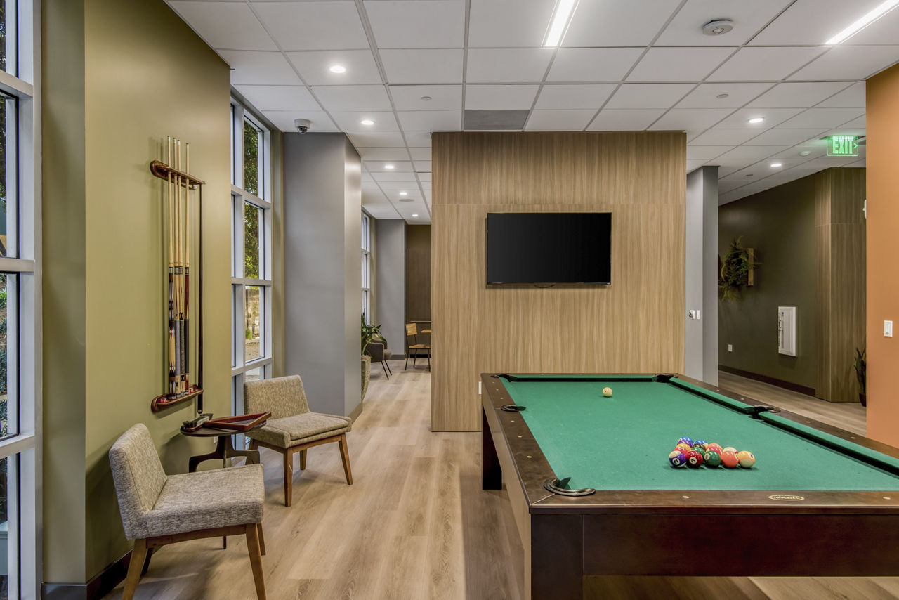 Game room at Arista Glendale