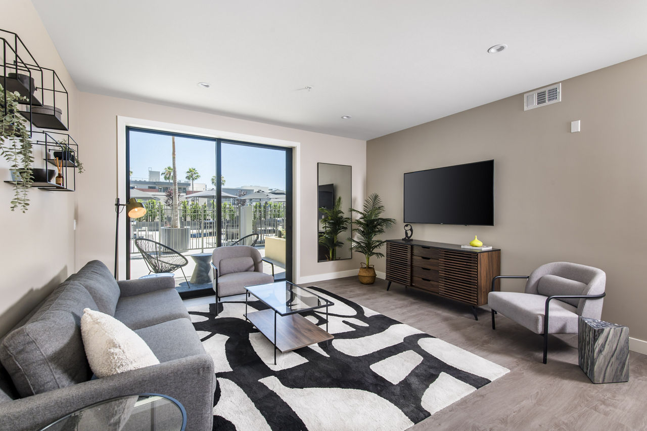 Arista Glendale 22 of 27