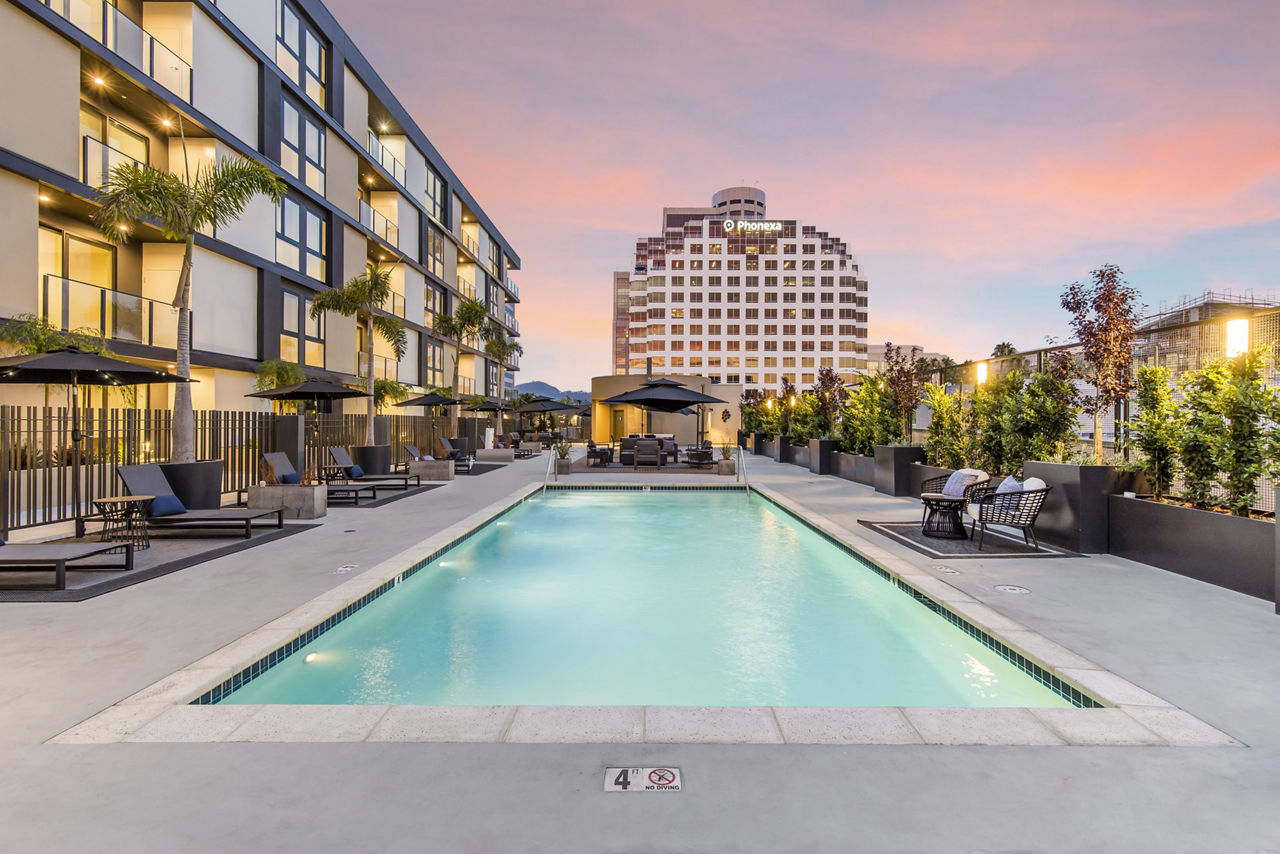 Arista Glendale Glendale Ca 4 of 12