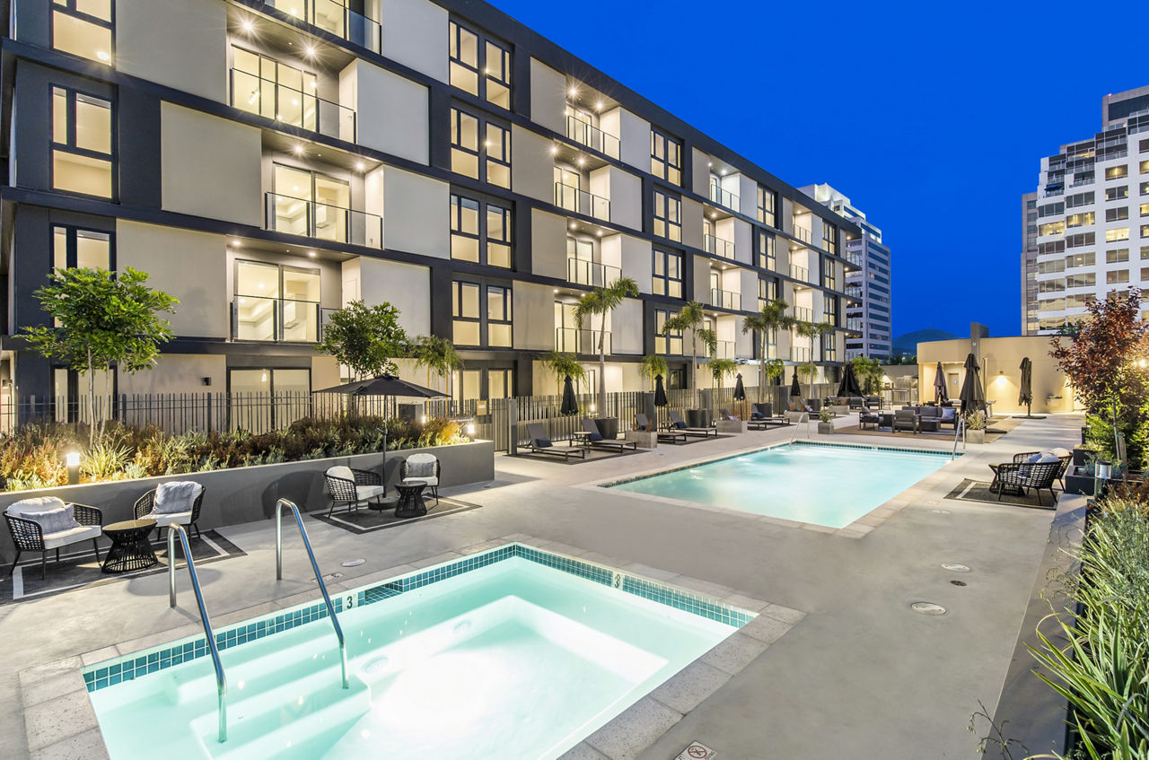 Arista Glendale Glendale Ca 7 of 12