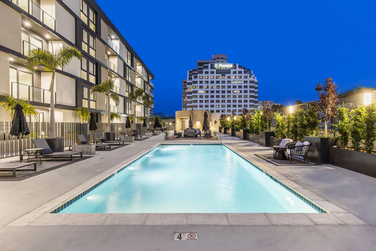 Arista Glendale Glendale Ca 8 of 12