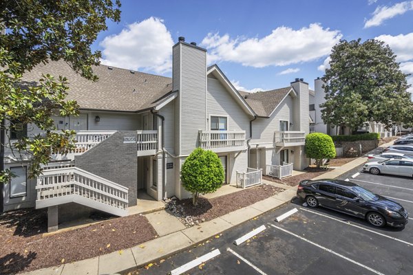 building at The Spoke at Tyvola Station Apartments