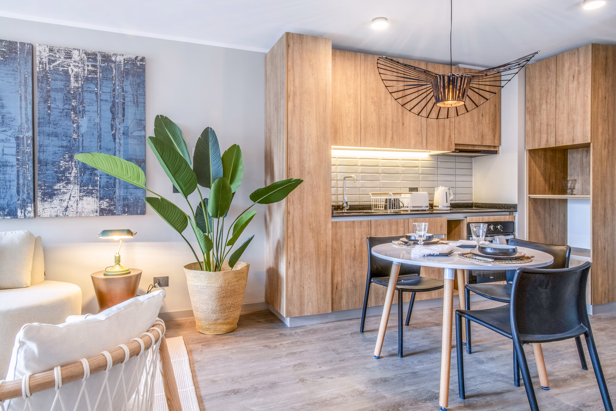 dining room/kitchen at Somma Ines de Suarez Apartments