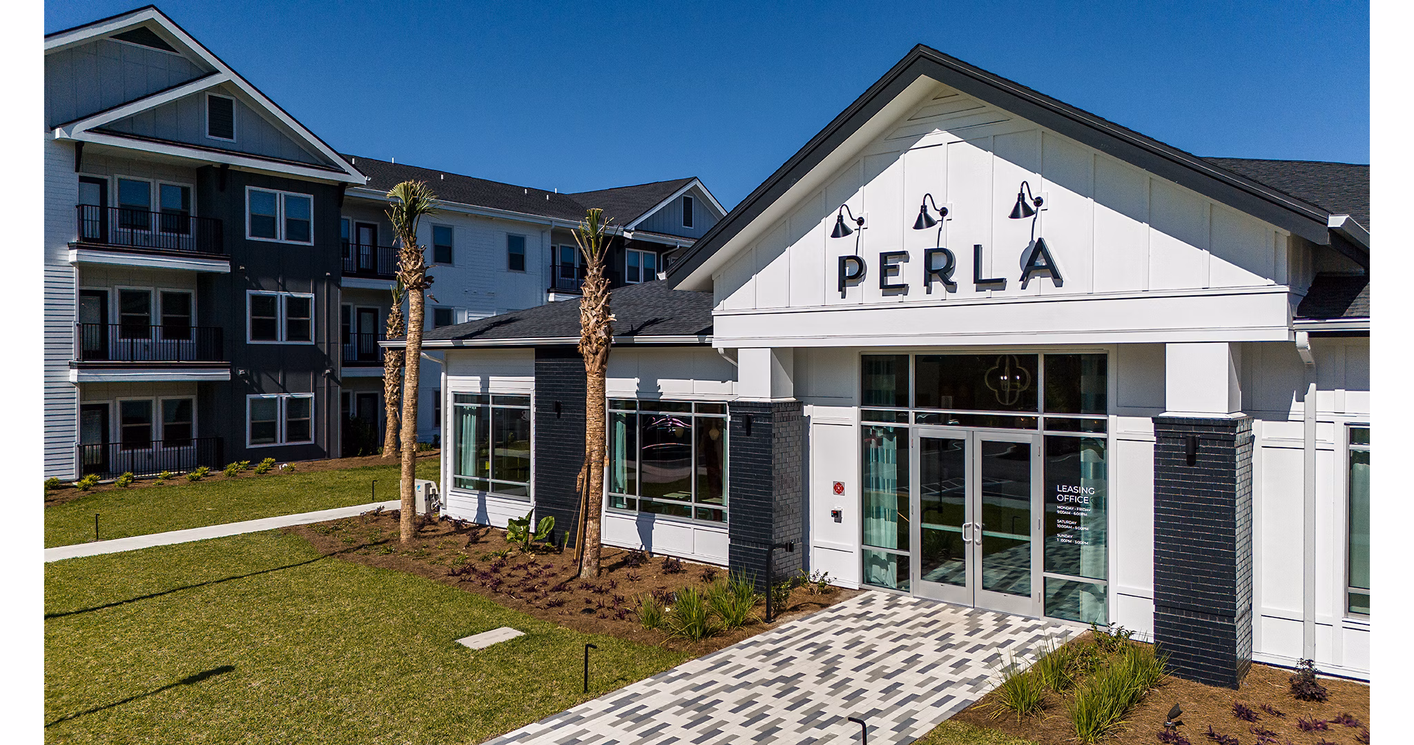 Perla Apartments: Luxury high-rise apartments in the vibrant heart of downtown Los Angeles