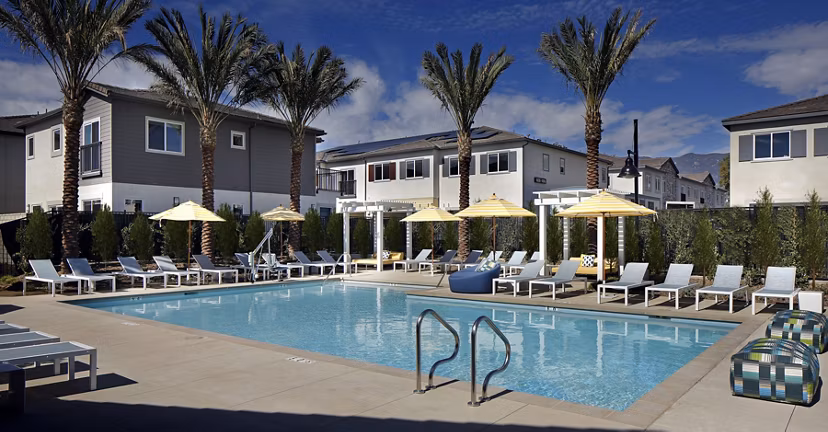 pool at Serena Village Apartments