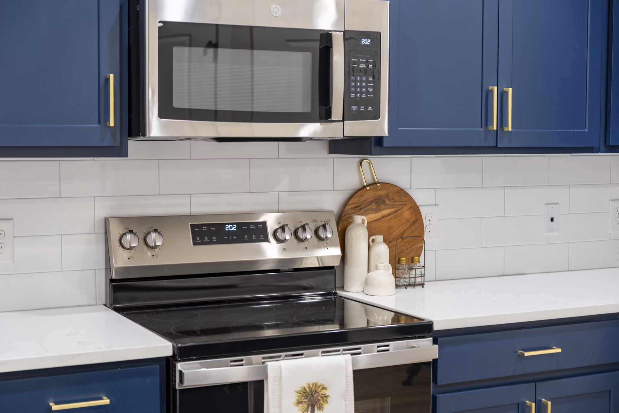 kitchen at The Halcyon Apartments