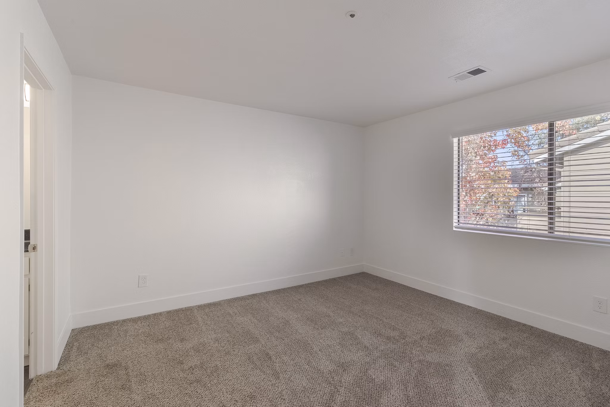 bedroom at Lime Ridge Apartments