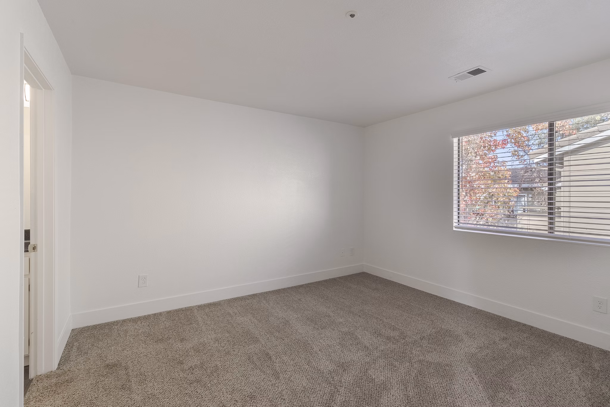 bedroom at Lime Ridge Apartments