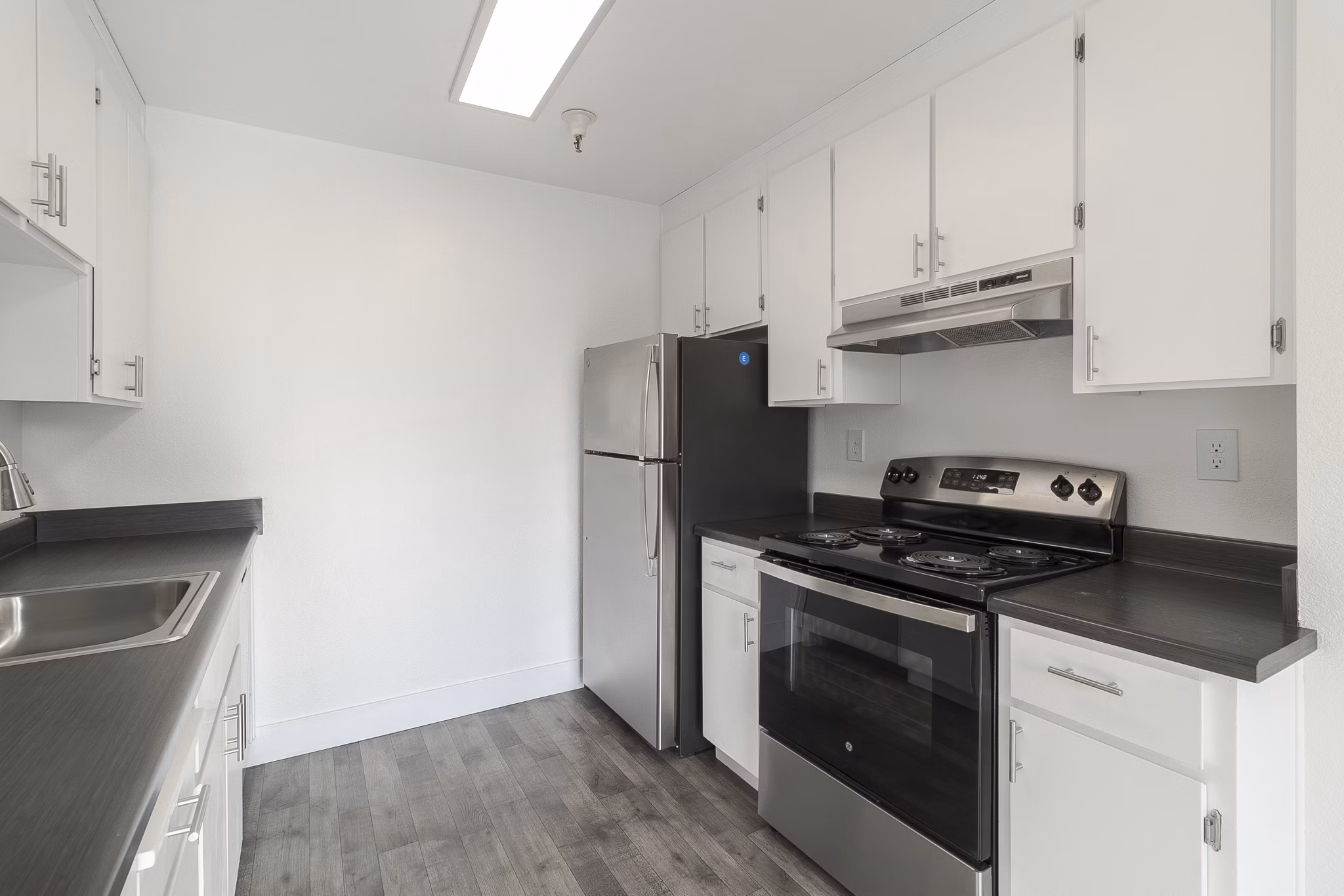 kitchen at Lime Ridge Apartments