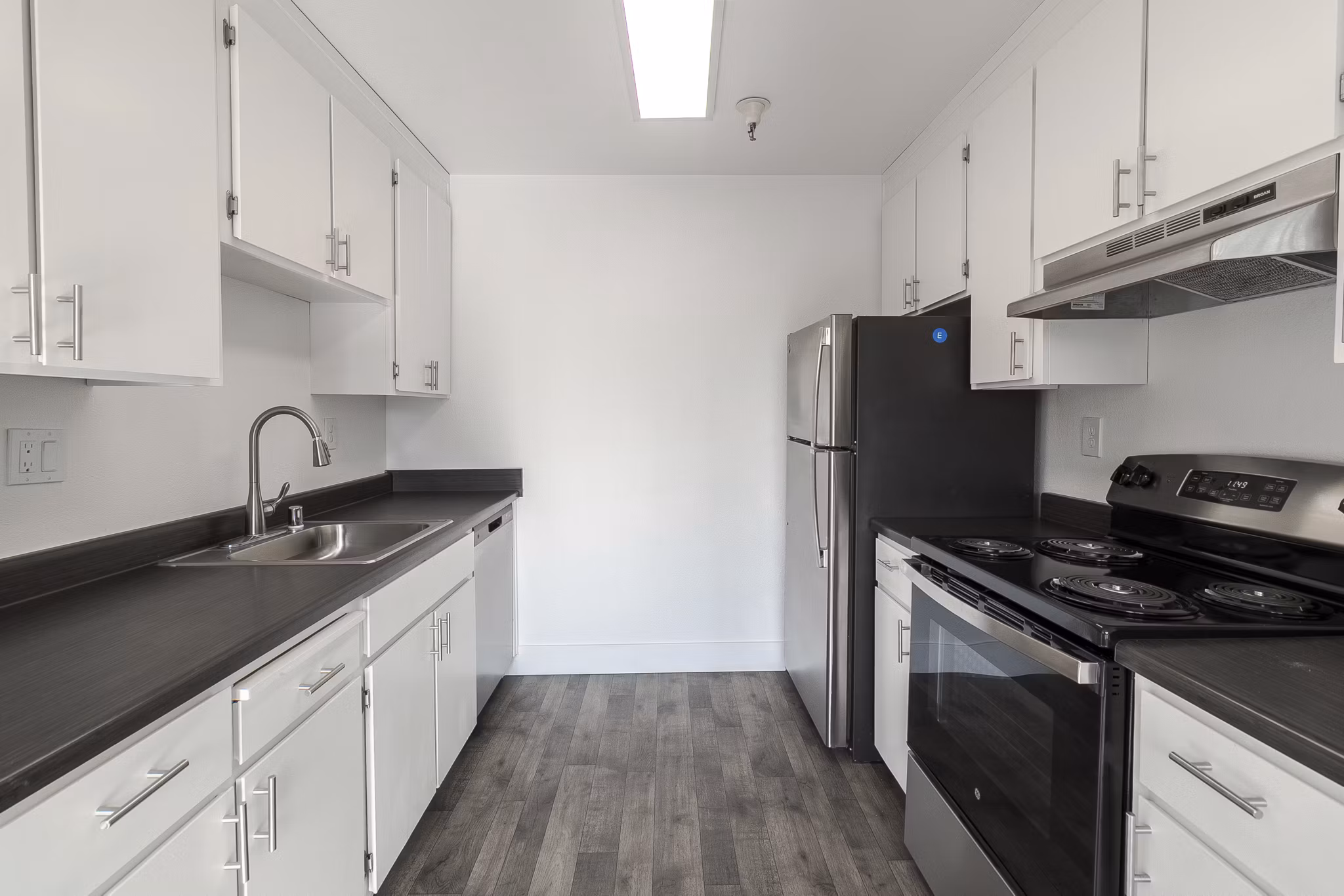 kitchen at Lime Ridge Apartments