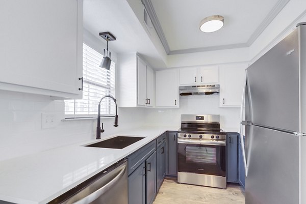 kitchen at Railyard Apartments 