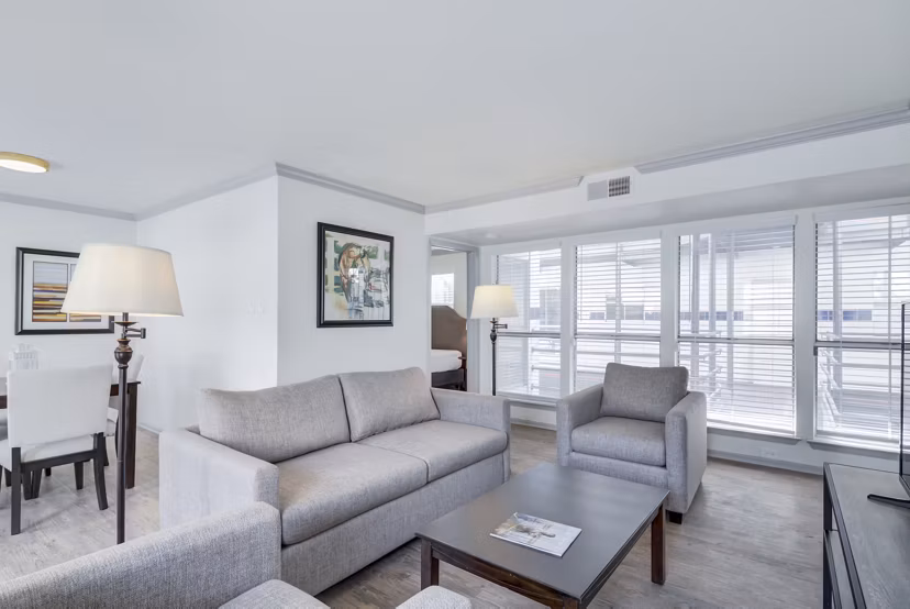 living room at Railyard Apartments 