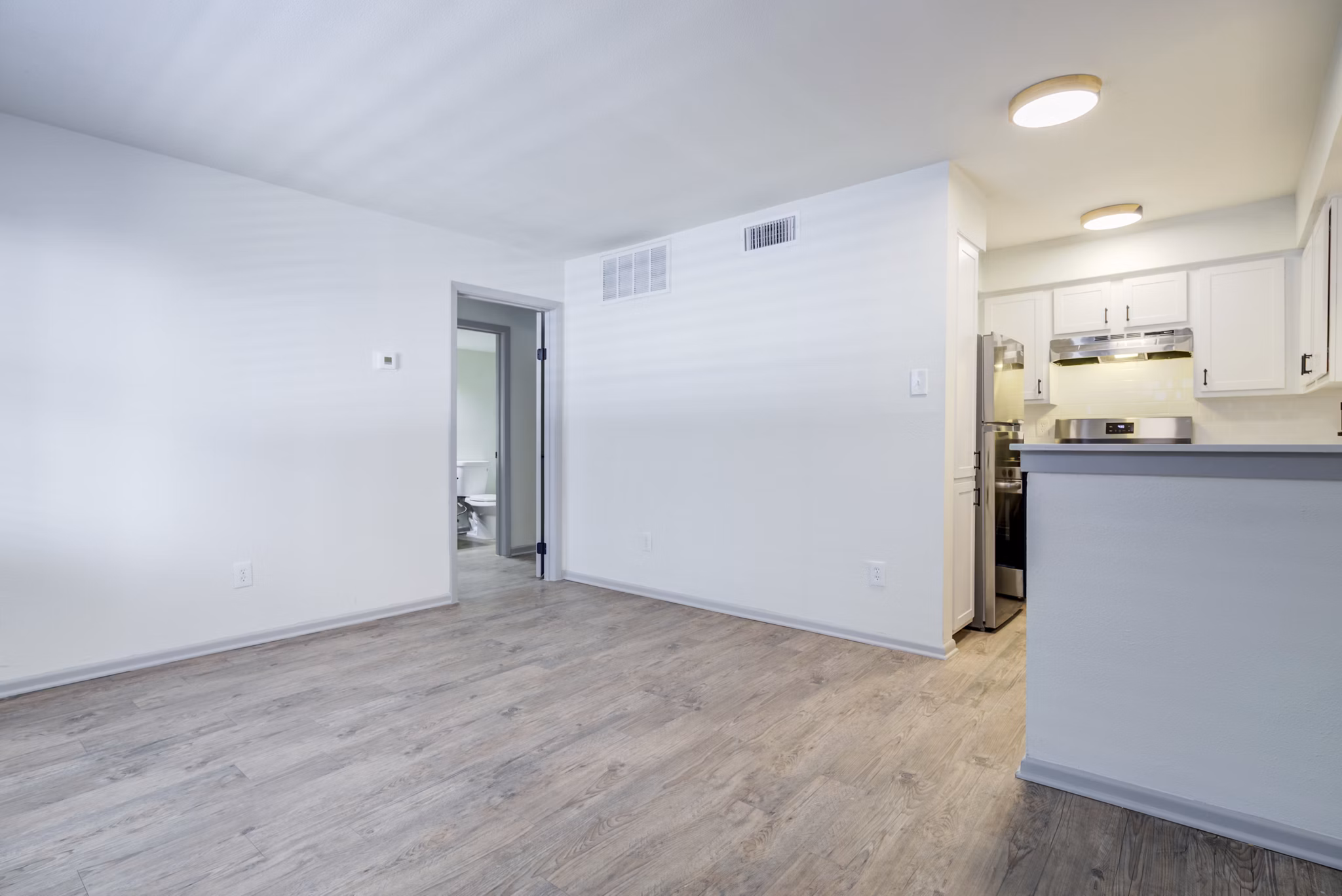 living room at Railyard Apartments 