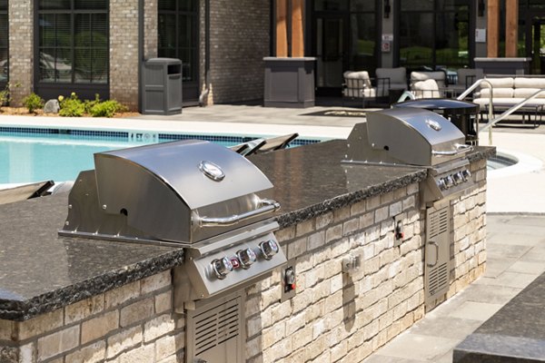 patio at Arcadia at Symphony Park Apartments