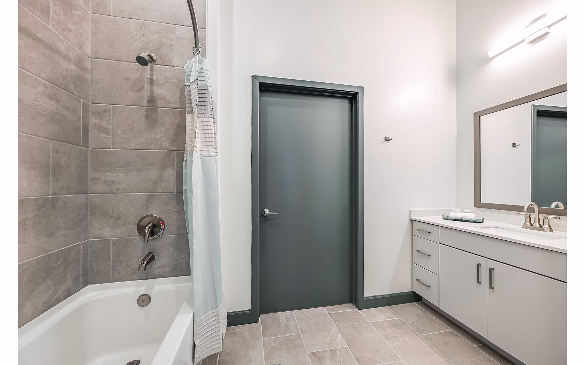 bathroom at Apollo Apartments 