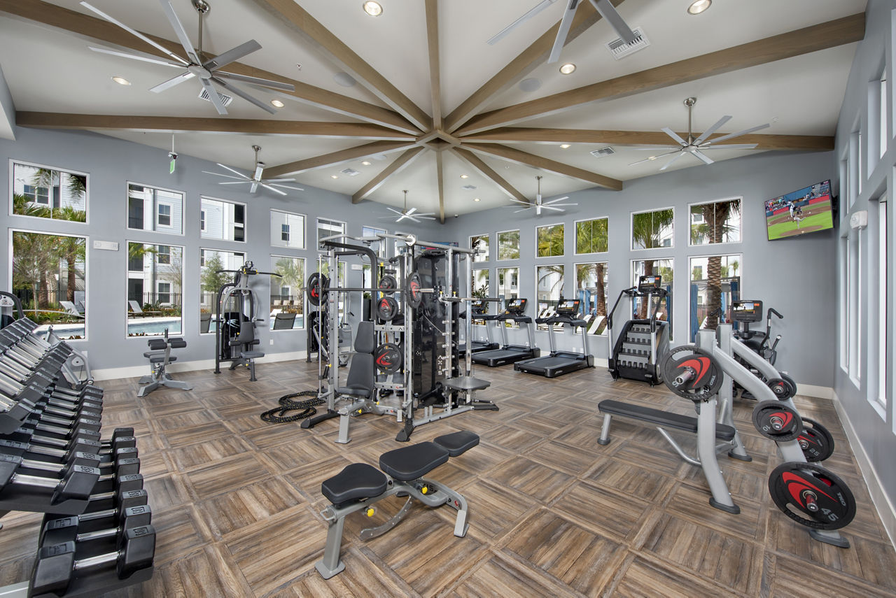 Gym at Sur Lake Buena Vista (3 of 4)